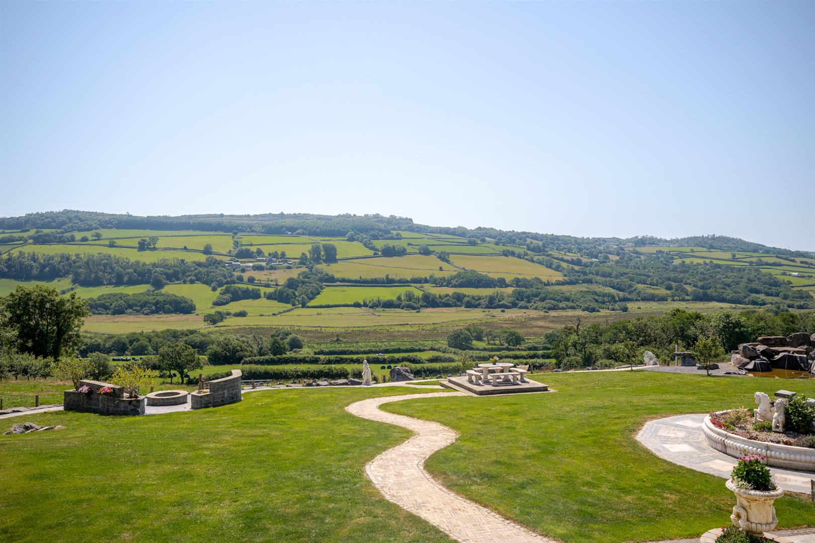 Pen Y Banc, Llangyndeyrn, Kidwelly, SA17 5ES